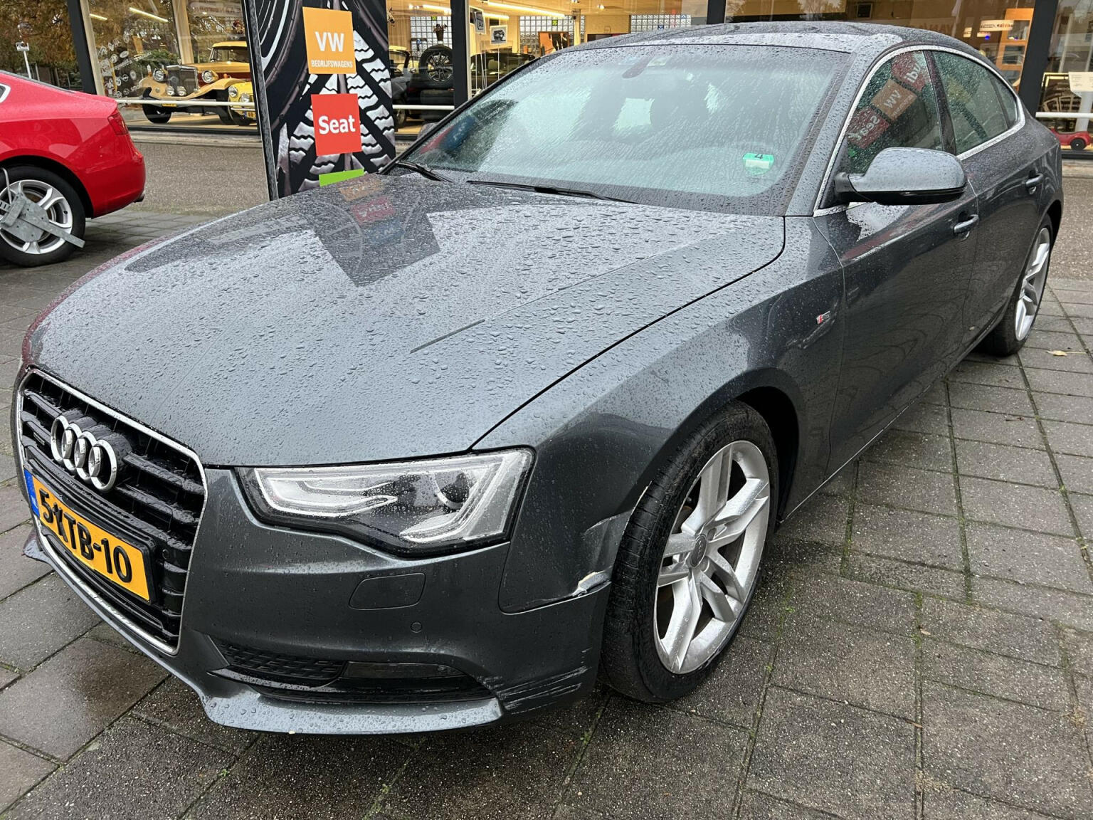 Audi-A5-0