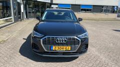 Audi-Q3-4