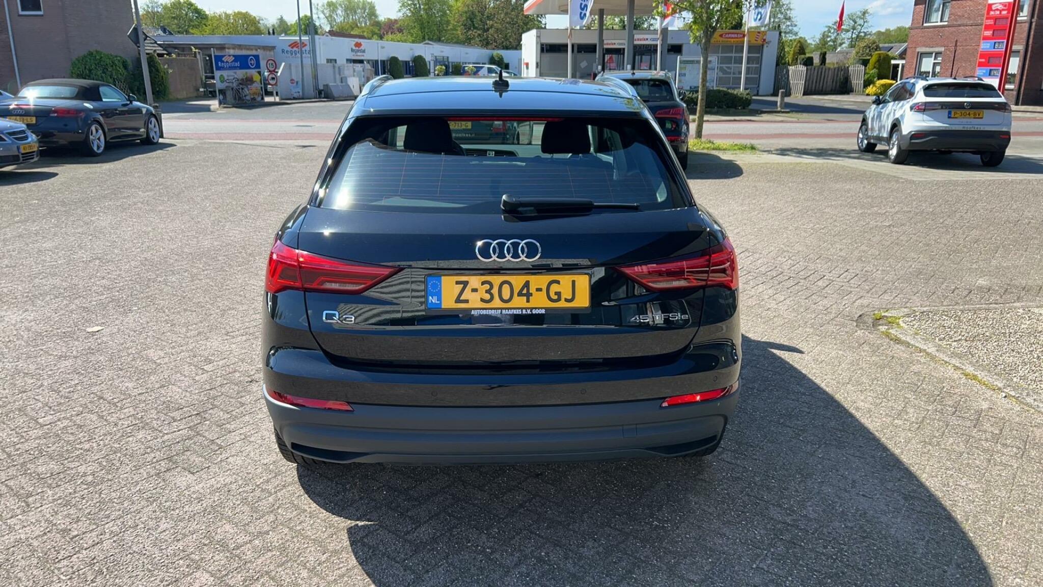 Audi-Q3-3