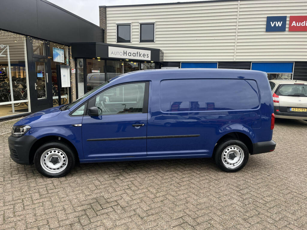 Volkswagen-Caddy-thumb